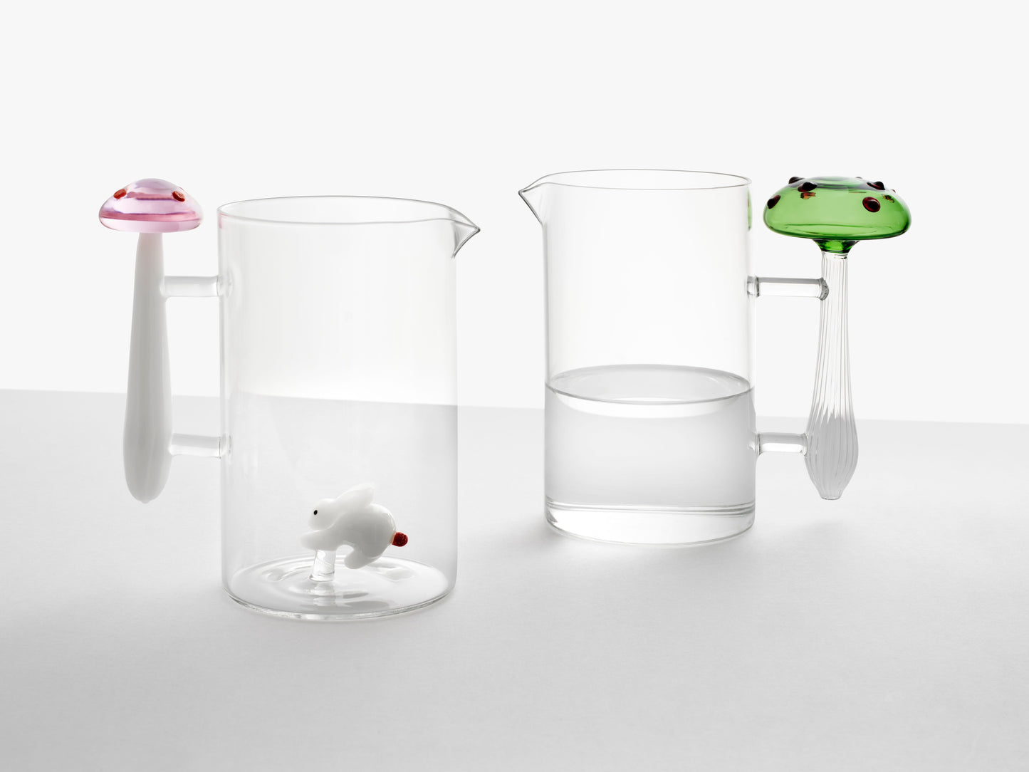 ALICE - JUG WHITE RABBIT & PINK MUSHROOM