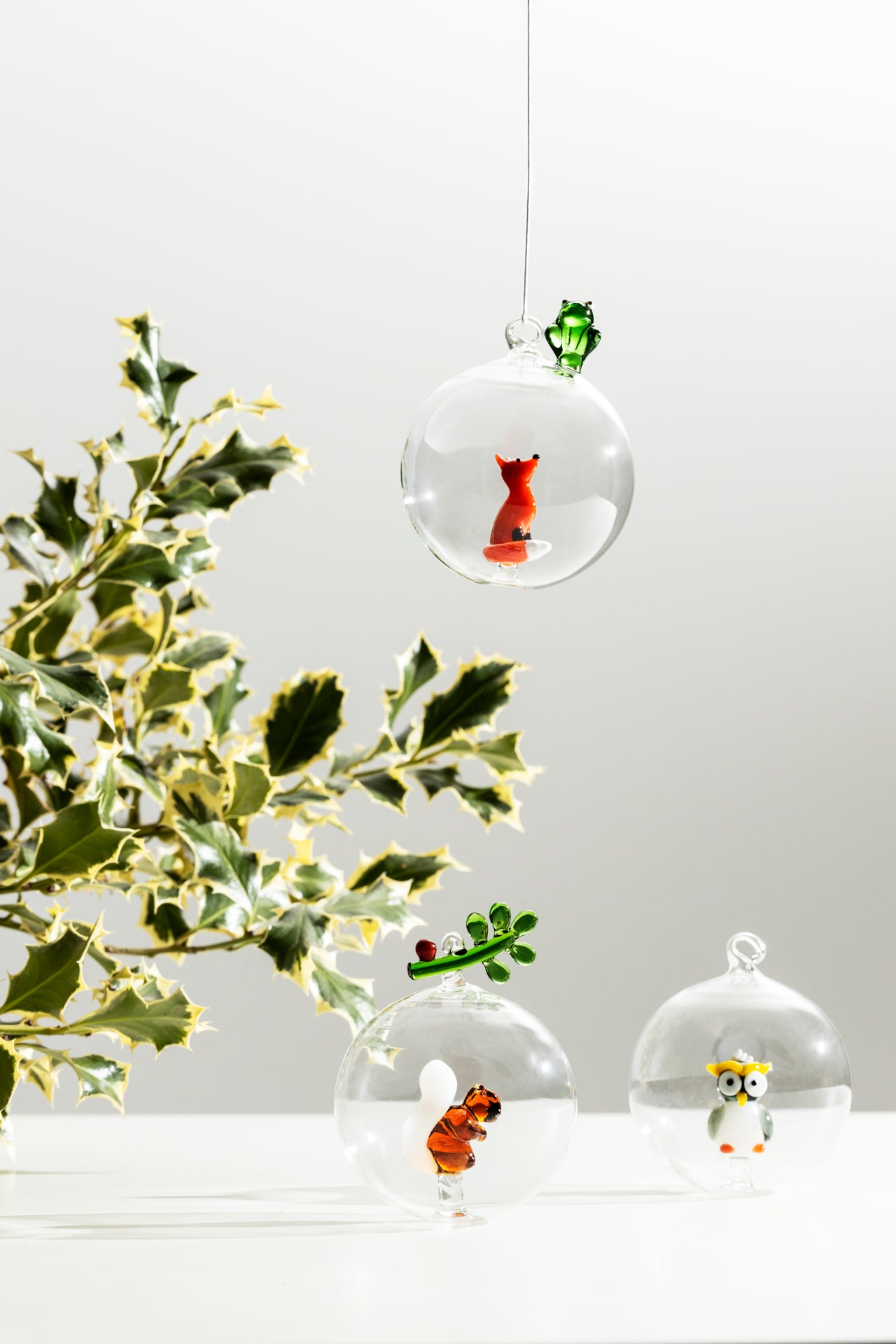 CHRISTMAS BALL FROG & RED FOX