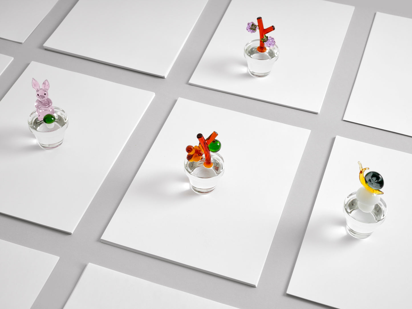 FRUIT & FLOWERS - paperweight/placeholder blackberries