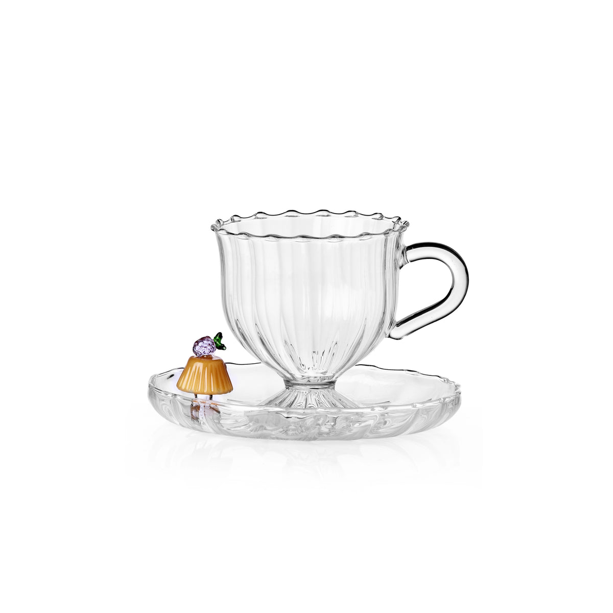 PATISSERIE - tea cup w/saucer blackberry Charlotte