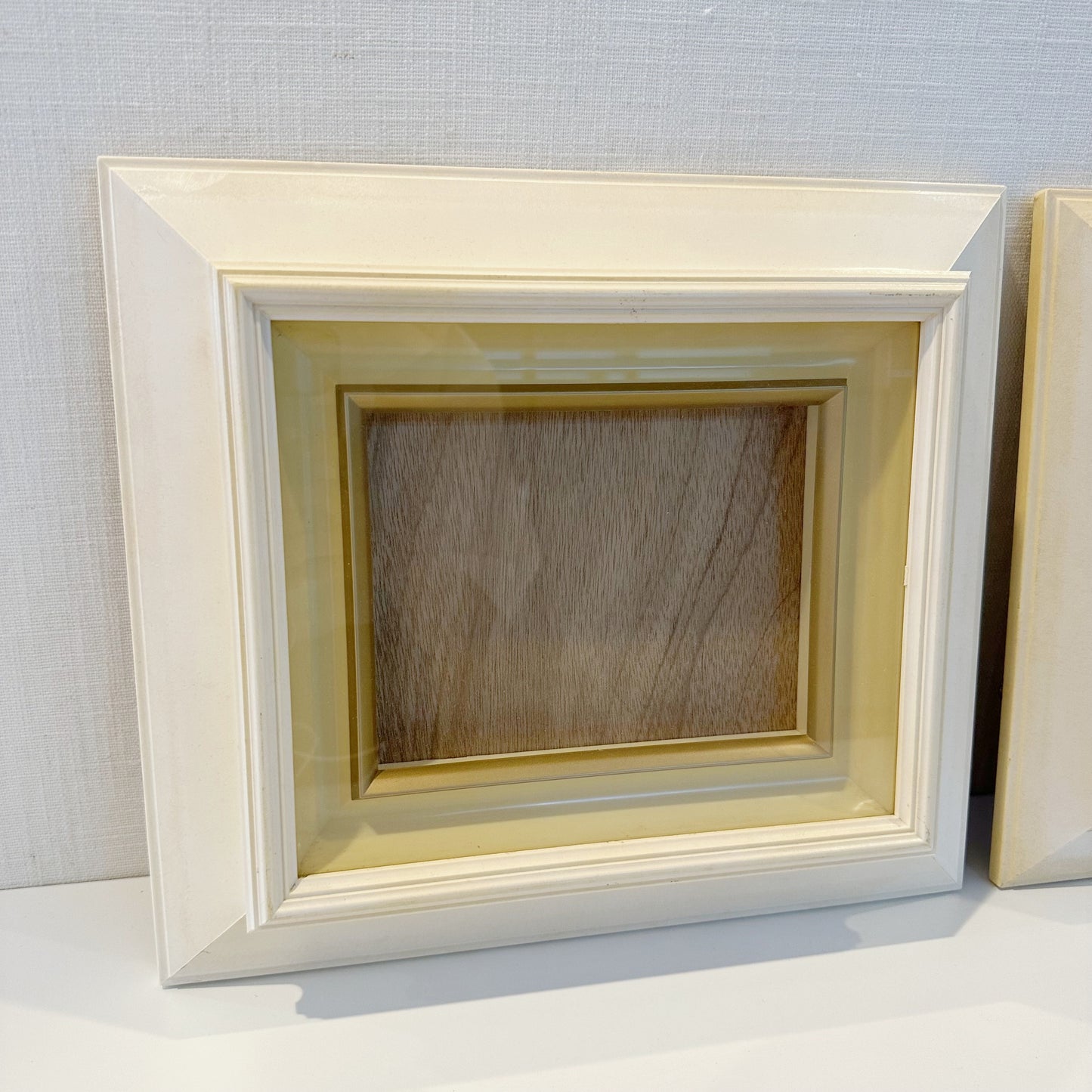 PICTURE FRAME