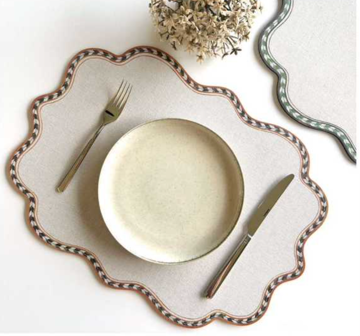 GRECA I PLACEMAT (BROWN-GREEN)