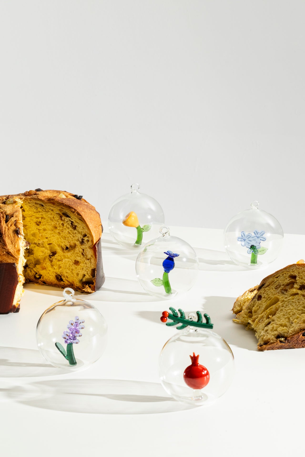 BLUE FLOWER  CHRISTMAS BALL