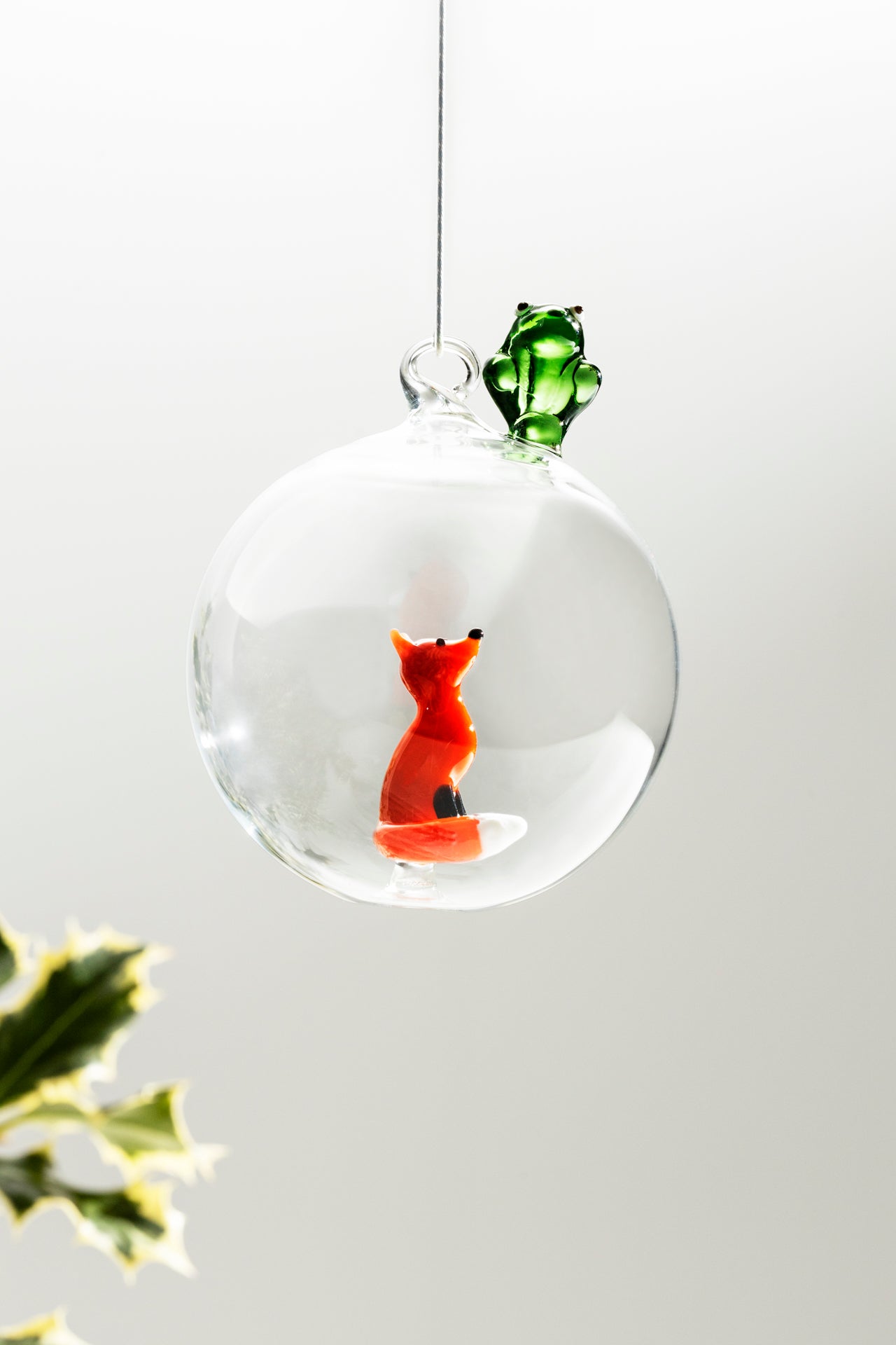 CHRISTMAS BALL FROG & RED FOX