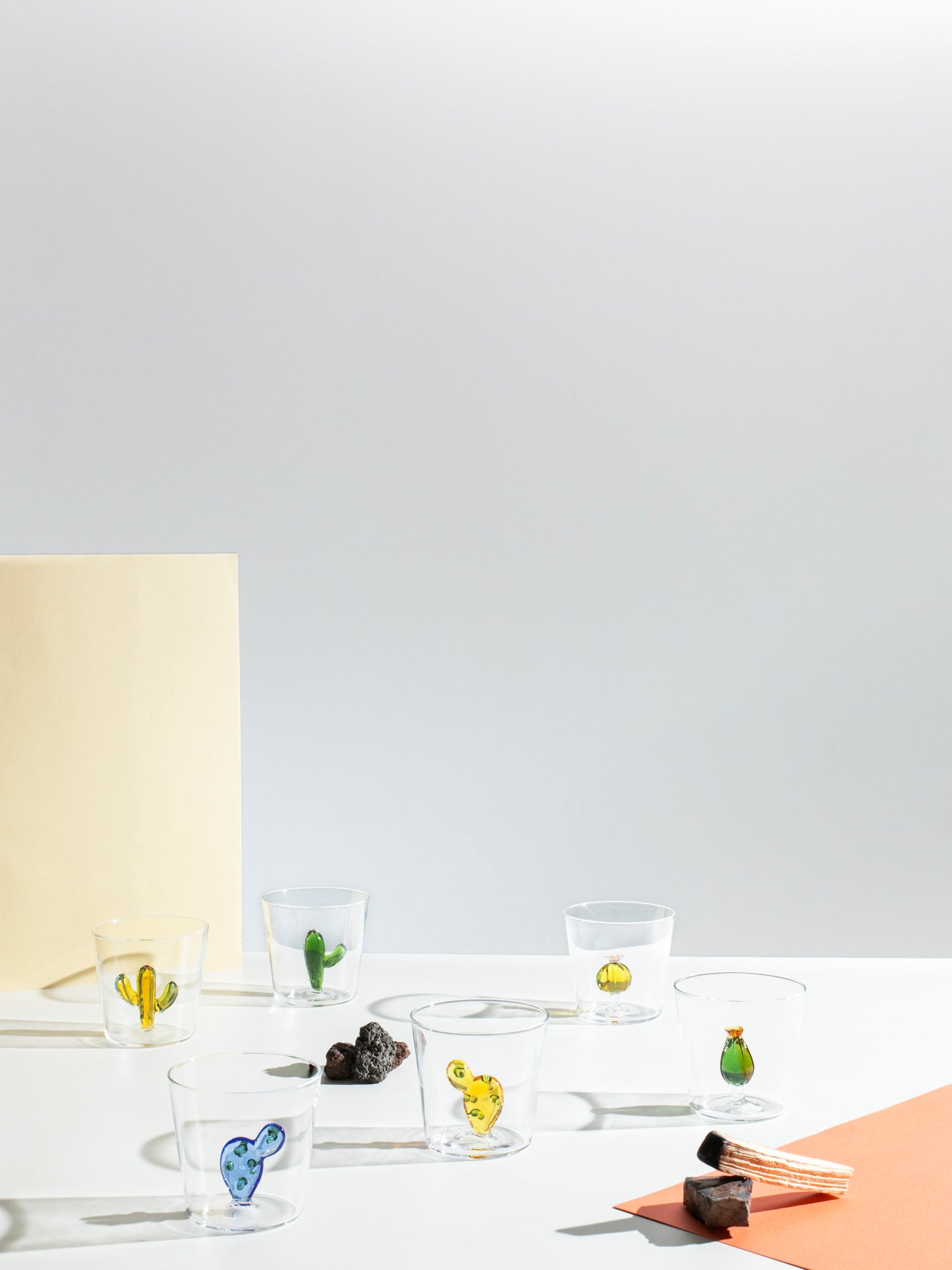 DESERT PLANTS - tumbler cactus amber