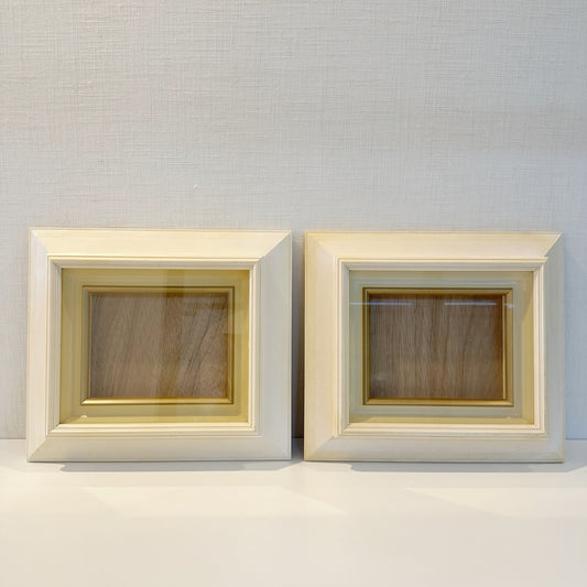 PICTURE FRAME