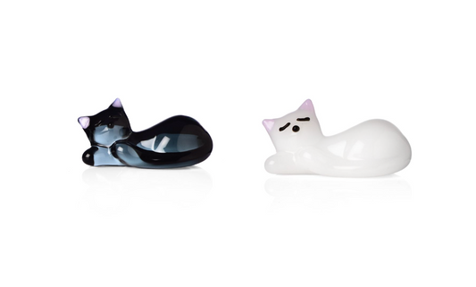TABBY CAT - set 2 chopstick/cutlery rest black cat rest white cat
