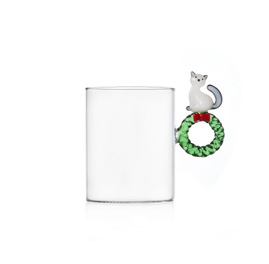 TABBY CAT CHRISTMAS EDITION - mug handle w/white cat on wreath