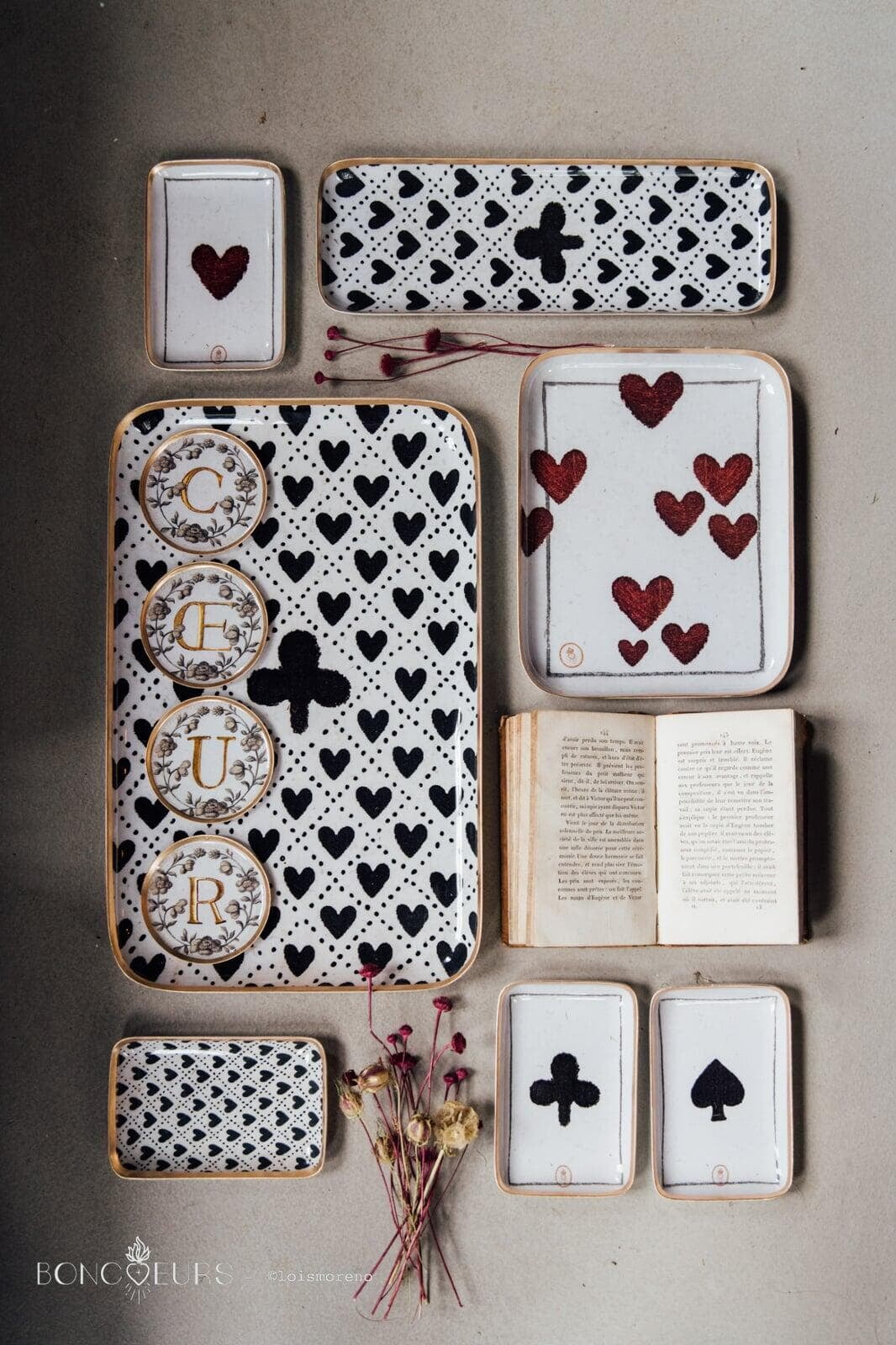RECTANGULAR TRAY - THE HEARTS